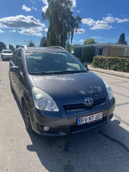 TOYOTA
COROLLA VERSO 7prs Thumbnail 2