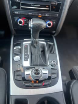 AUDI
A5 Thumbnail 12