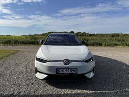 VOLKSWAGEN
ID.7 Thumbnail 10