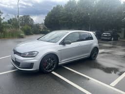 VOLKSWAGEN
Golf GTI Performance Thumbnail 3