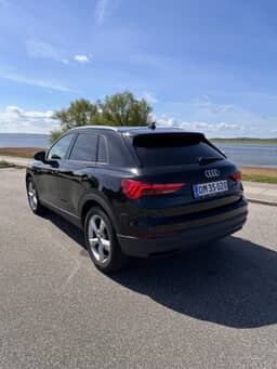 AUDI
Q3 Thumbnail 6