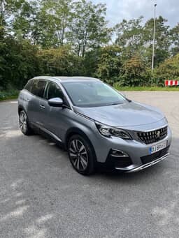 PEUGEOT 
                3008 Thumbnail 3