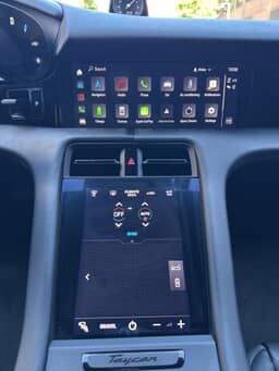 PORSCHE
Taycan 4 Thumbnail 11