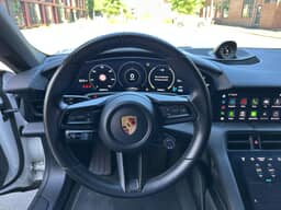 PORSCHE
Taycan 4 Thumbnail 10