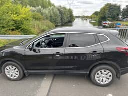 NISSAN 
                QASHQAI Thumbnail 3