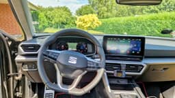 SEAT 
                Leon 1,4 eHybrid FR Sportstourer DSG Thumbnail 9