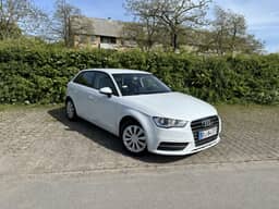AUDI 
                A3 Sportback Thumbnail 1