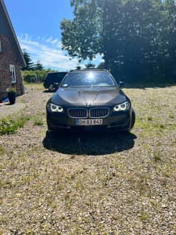 BMW 
                520 D Thumbnail 2