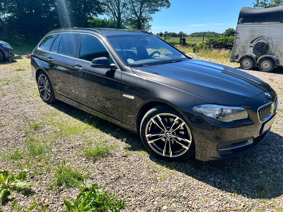 BMW 
                520 D 1