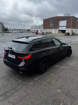 BMW 
                3-Serie Thumbnail 9