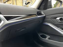 BMW 
                3-Serie Thumbnail 14